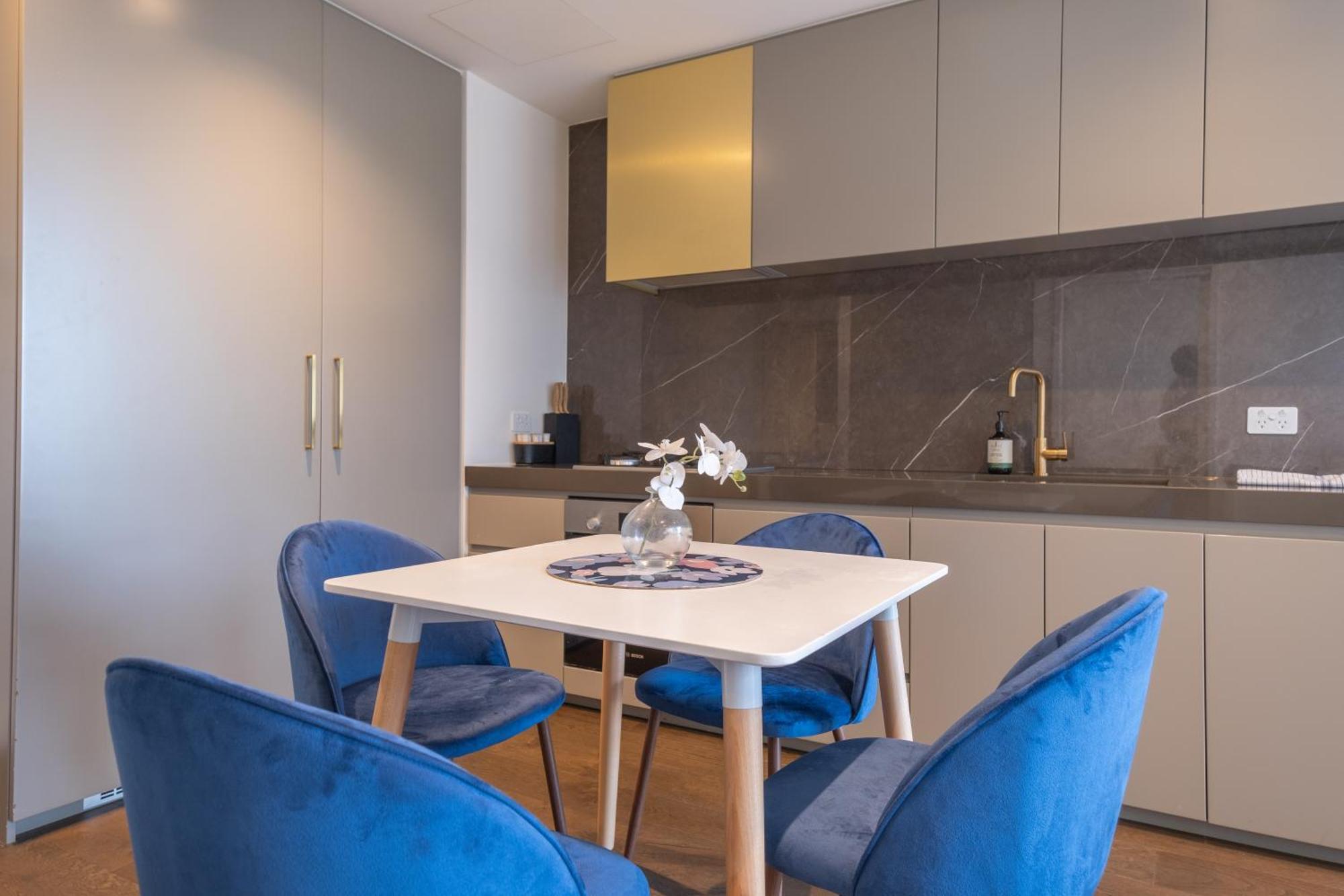 Relaxed 1Br1Ba City View Apt Wifi In Cbd 멜번 외부 사진